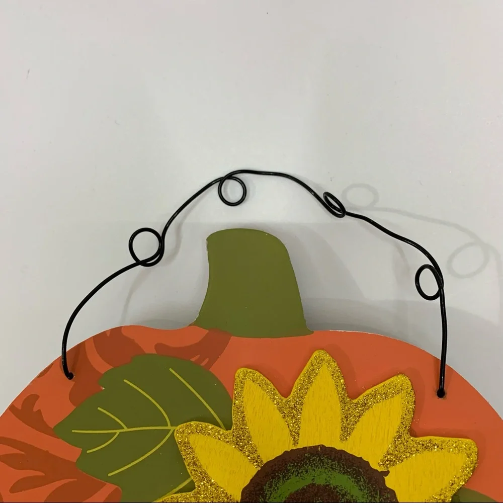 2 Piece Set Wooden Fall Pumpkin Wall Hang Decor Signs W/ Surprise Gift Not Shown